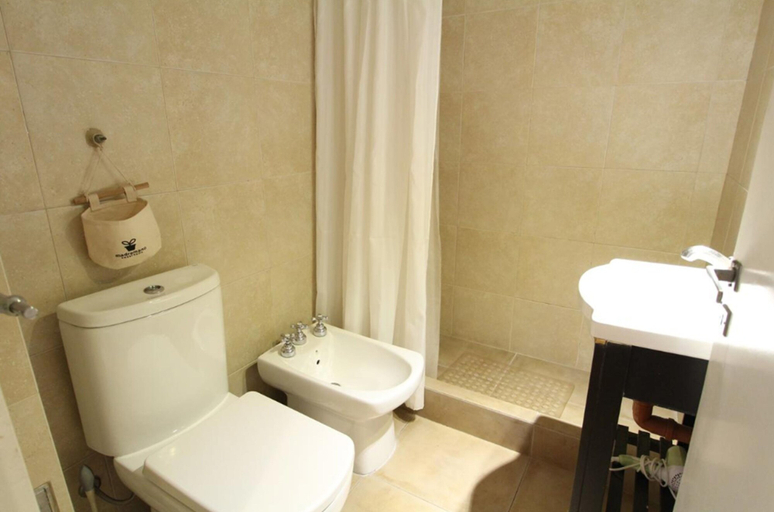 Bathroom 3, Luminoso & Confortable Dpto en Bs As, Distrito Federal