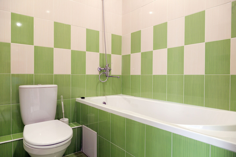 Bathroom 2, InnDays Podolsk Pleshcheyevskaya 42k2, Podol'sk