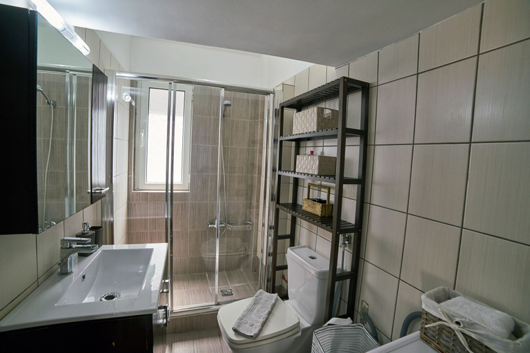 Bathroom, V&V Central & Elegant Apartment, Attica