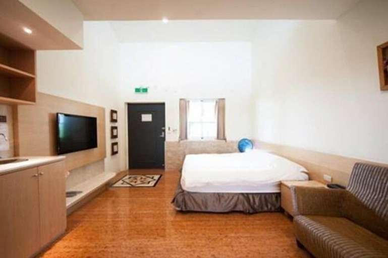 Bedroom 3, Palm Island Hostel, Yulin