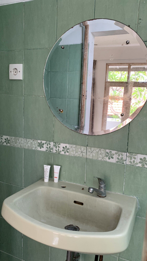 Bathroom 4, Chendana Homestay Bali, Denpasar