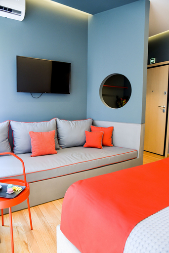 Bedroom 2, CentraL44 OMG CasuaL Suite, Attica