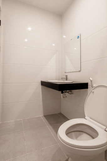 Bathroom 3, PN Apartment, Da Nang