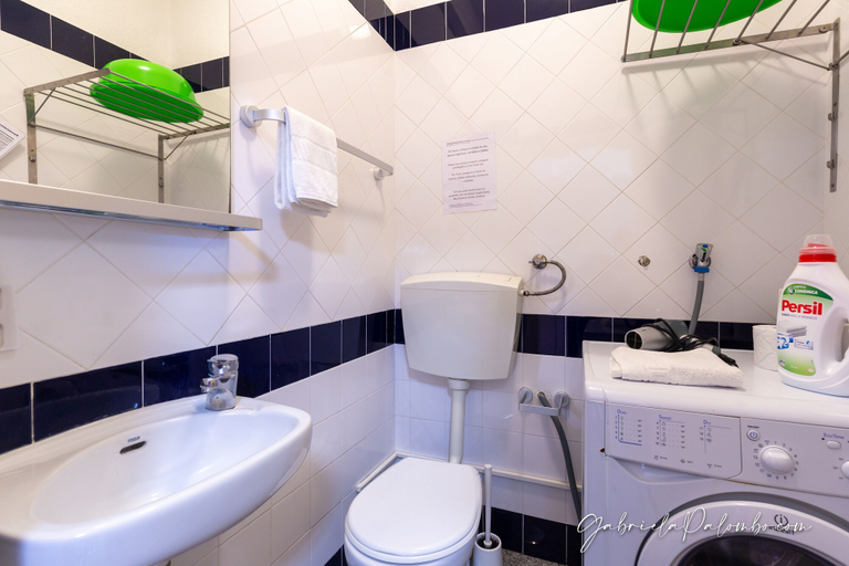 Bathroom 3, Discovery Apartment Estrela, Lisbon