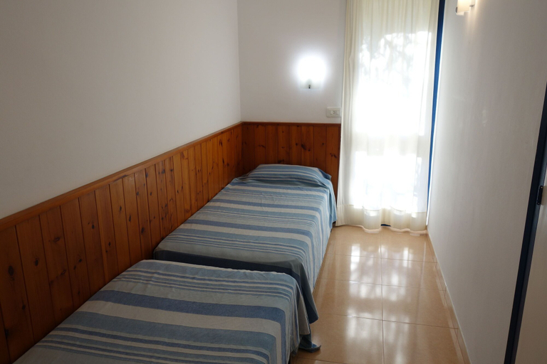Bedroom 2, Apartamento Eslora, Girona