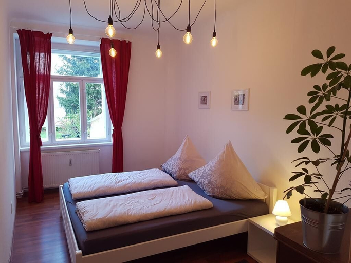 Bedroom 2, Dresdner-Tag Linda, Dresden