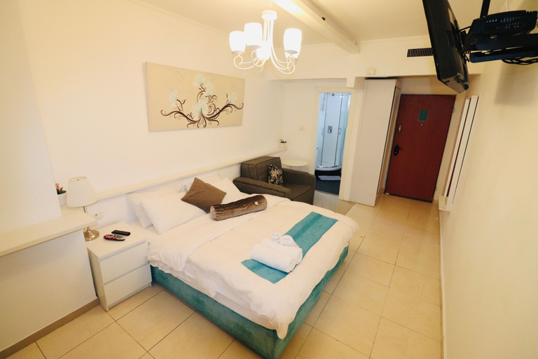 Bedroom 4, Jerusalem Center Apartments
