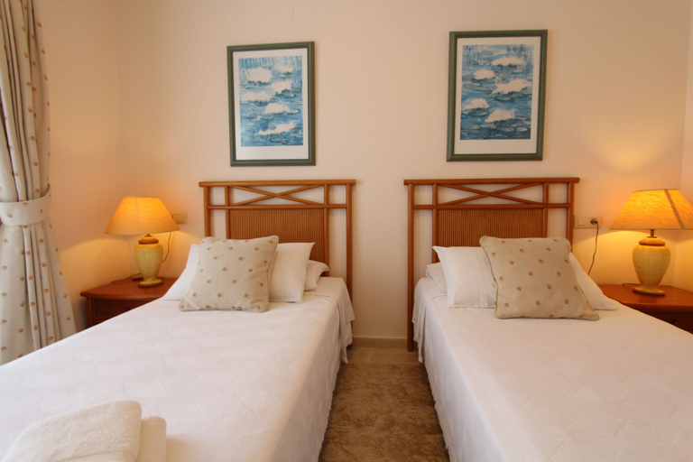 Bedroom 2, Luxury Mijas Golf Apartment, Málaga