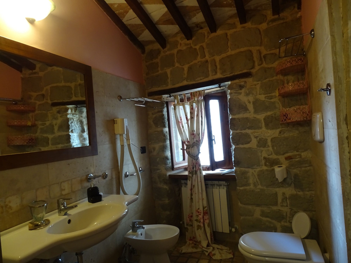 Bathroom, Agriturismo Arcera, Ascoli Piceno