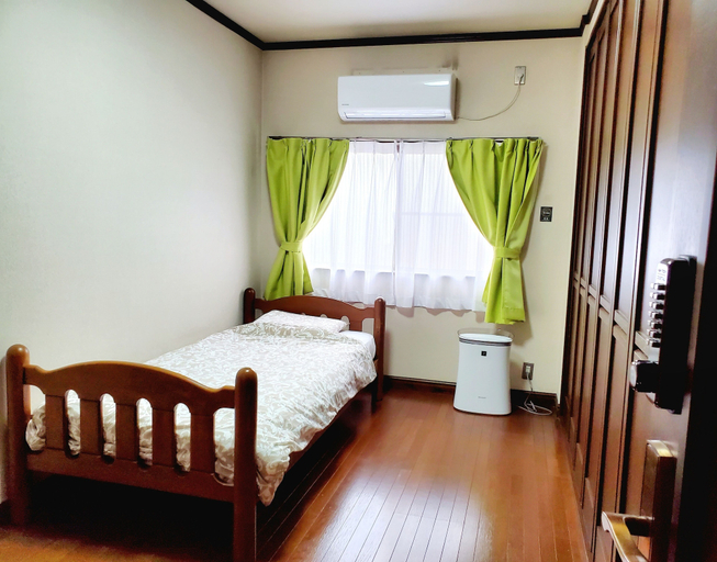 Bedroom 3, Guesthouse Ivy, Higashiōsaka