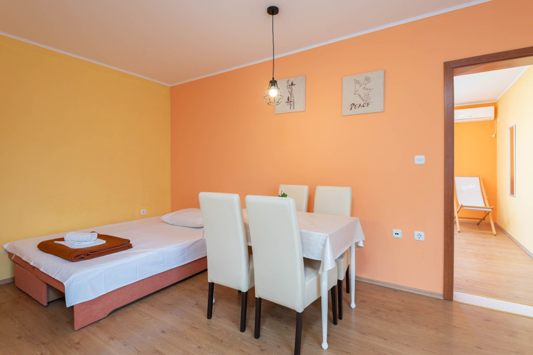 Bedroom 2, Apartmani Ivana, Orebić