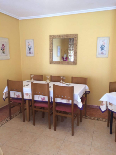 Food & Drinks 5, Hostal Mónica, Burgos