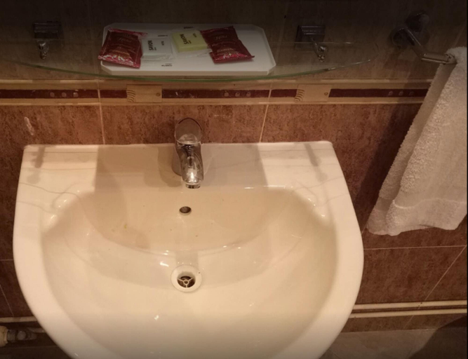 Bathroom 4, Abassides Palace, Staoueli