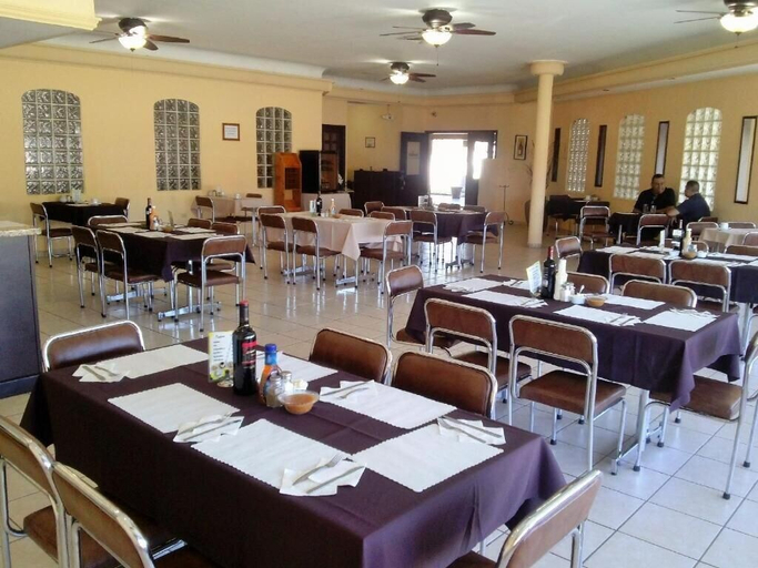Food & Drinks 4, El Camino Hotel & Suites, Caborca