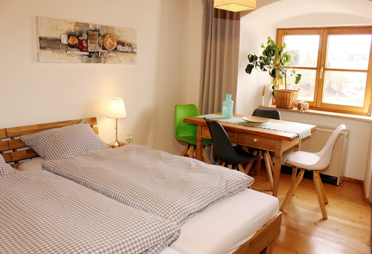 Bedroom 3, Ultra Alpes, Weilheim-Schongau