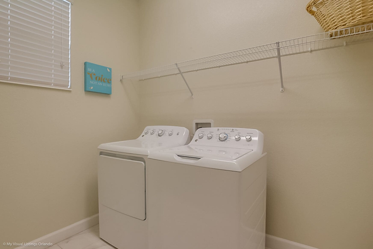 Bathroom 2, 6 Bed 5 Ba Villa with Games, Pool & Spa, Osceola