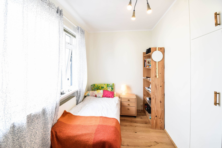 Bedroom 2, Apartment H10, Reykjavík