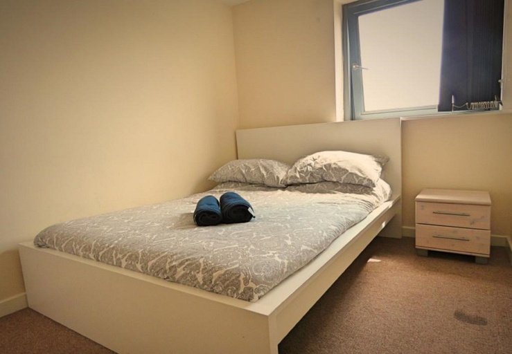 Bedroom 3, Harley Serviced Apartments - West Point, Sheffield