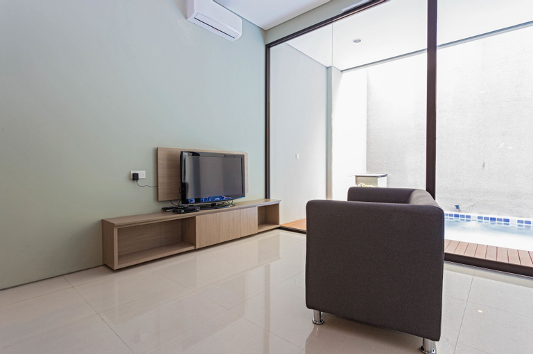 Others 4, RedDoorz near Lippo Village, Tangerang