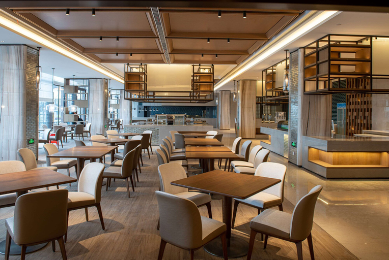 Food & Drinks, Howard Johnson by Wyndham Glory Plaza Qidong, Nantong
