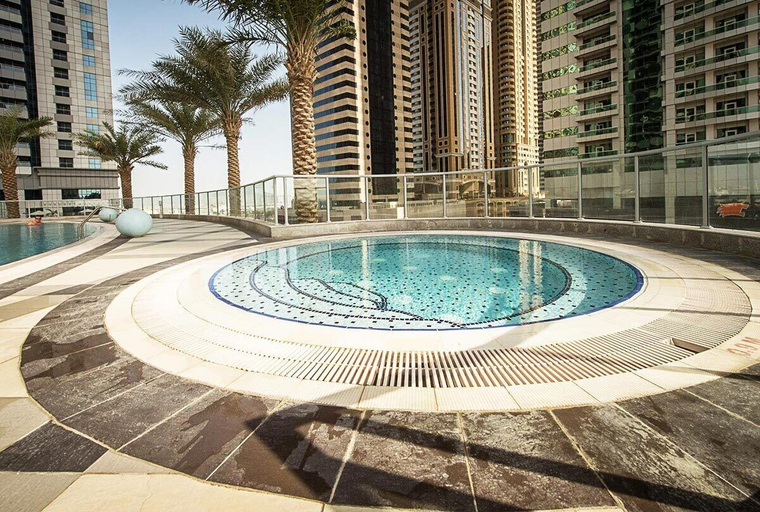 Sport & Beauty, Luton Vacation Home The Torch, Dubai