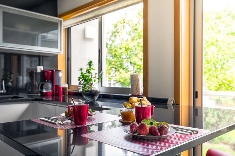 Food & Drinks, Pretty Porto Apartment by Soulsharing, Porto