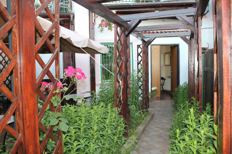 Exterior & Views, Flavia B&B, Constanta