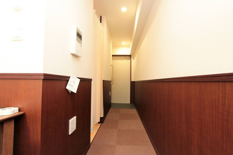 Others, Hifumi, Osaka