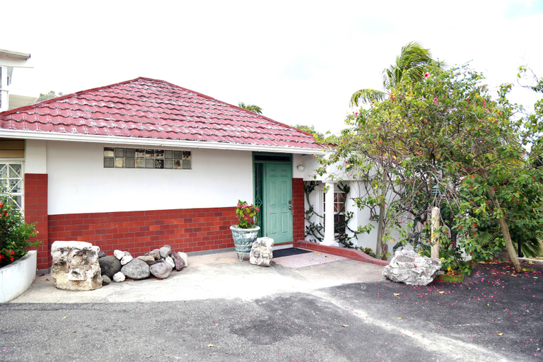 Exterior & Views, Millsborough Guest Apartments
