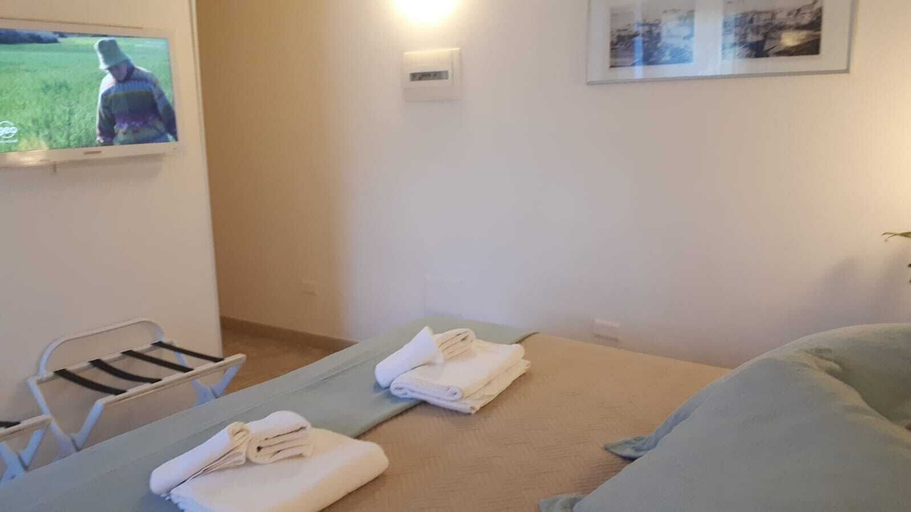 Bedroom 3, Holidayfever, Sassari