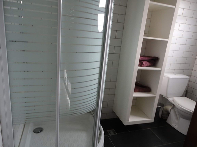 Bathroom 3, Villa de prestige Mermoz, Dakar