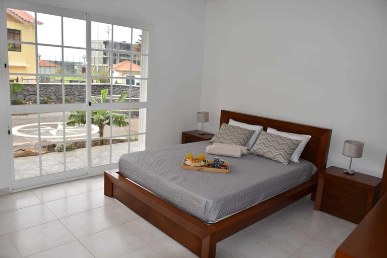 Bedroom 3, Mansion Almond, Calheta