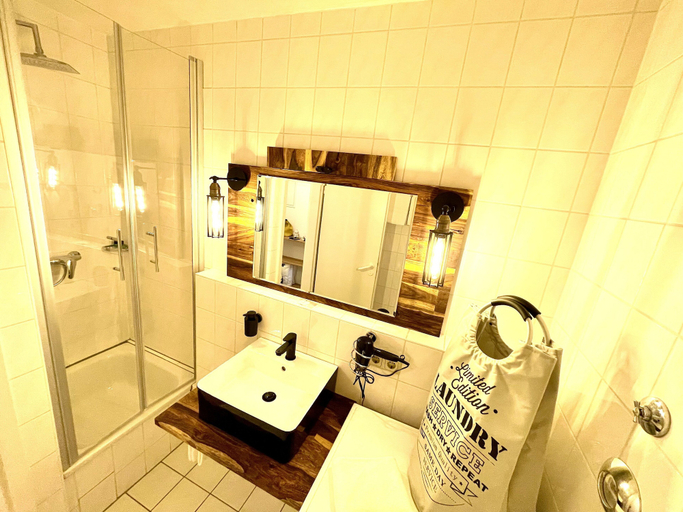 Bathroom 3, Boutique Apartment Petite Belle, Freiburg im Breisgau