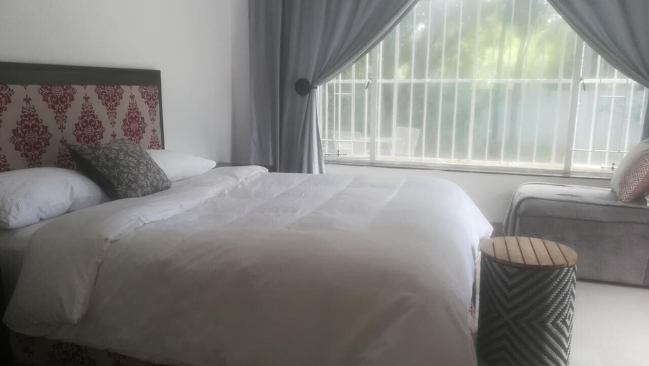 Bedroom 2, Ouklip Place, City of Johannesburg