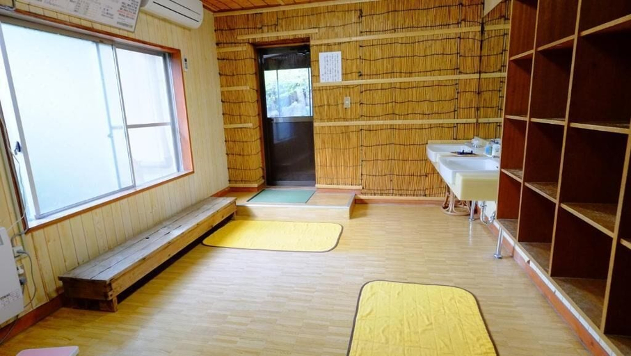 Bathroom 5, Ryokan Fujiya, Takayama