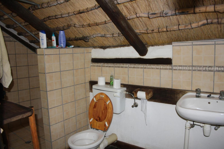 Bathroom 4, Roy's Rest Camp, Grootfontein