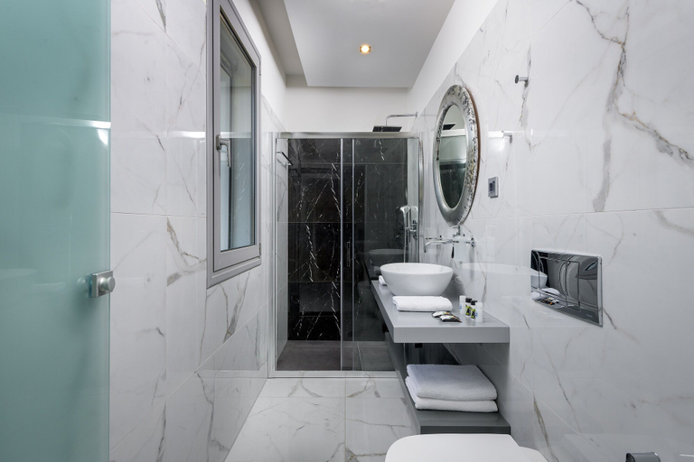 Bathroom 4, Bella Foresta Villa, South Aegean