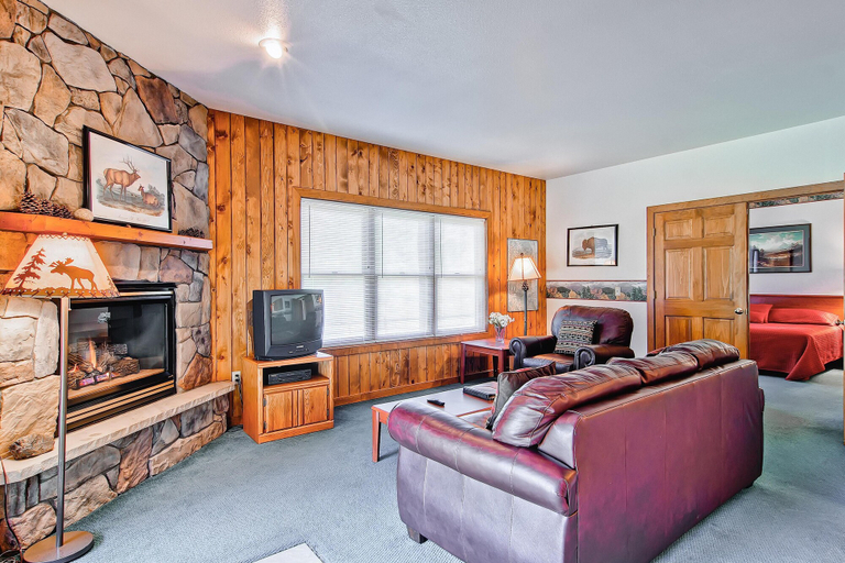 Others 5, Black Canyon Inn Unit B3, Larimer