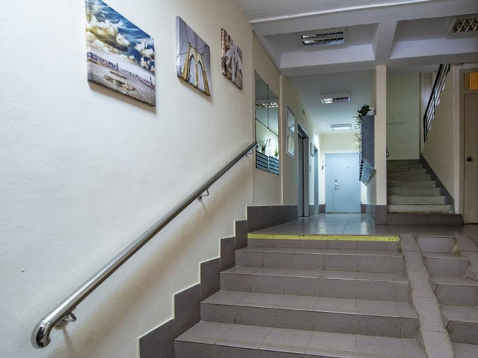 Others 5, Apartment - Ostrovityanova 5k1, Western