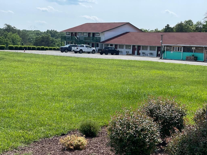 Exterior & Views 2, Hotel Lake Anna, Spotsylvania