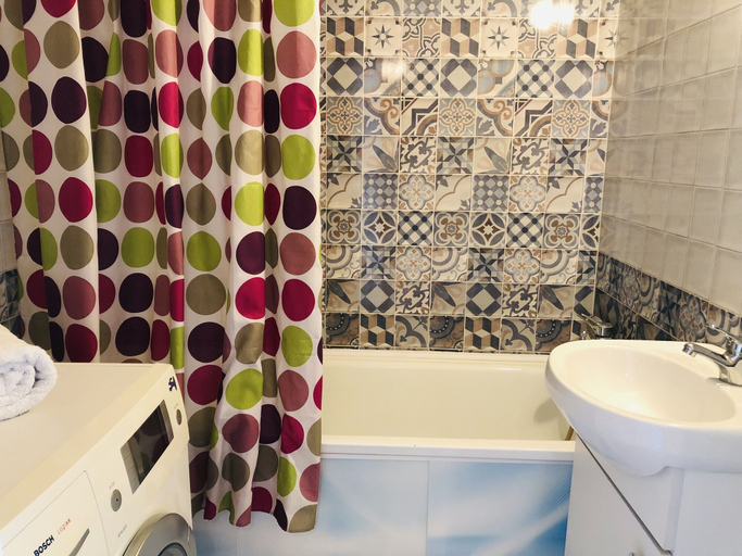 Bathroom 3, Inndays Apartment on Izumskaya, Leninskiy rayon