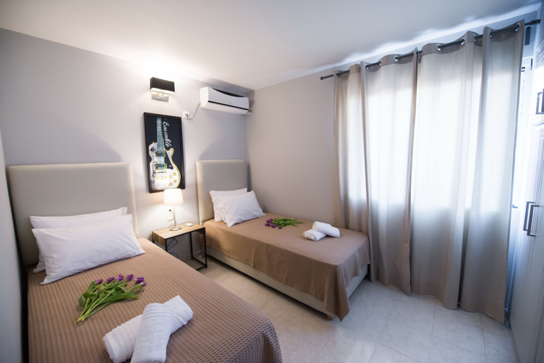 Bedroom 3, Regalo Apartments, Ionian Islands
