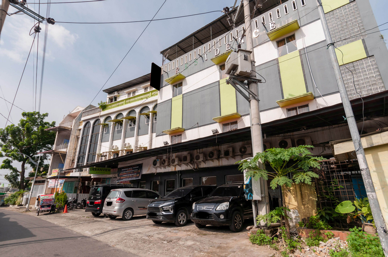 Exterior & Views 1, Urbanview Hotel Syariah Residence Medan by RedDoorz, Medan