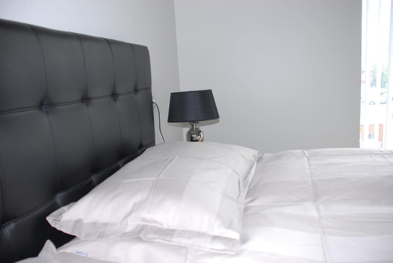Bedroom 3, Scandinavian Apartments, Reykjavík