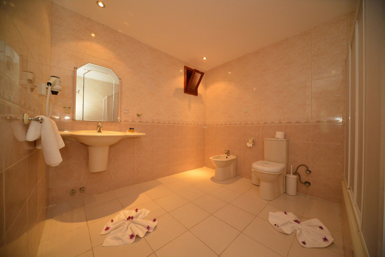 Bathroom 3, Meri Hotel Oludeniz, Fethiye