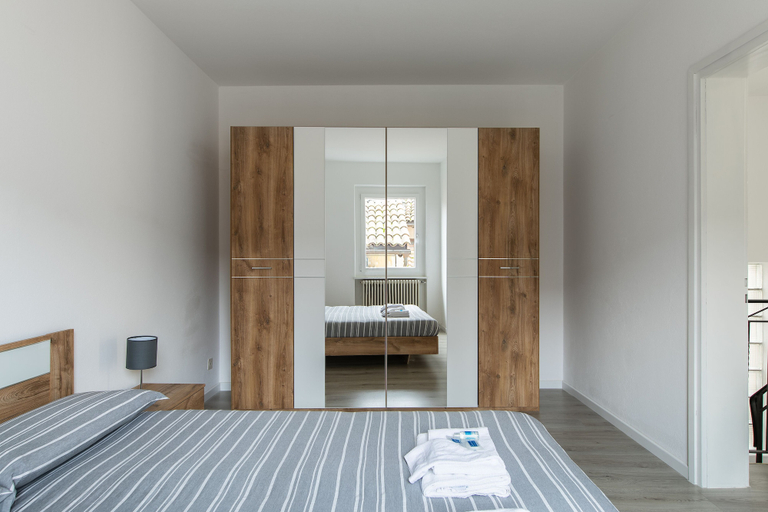 Bedroom 2, Rose, Lugano