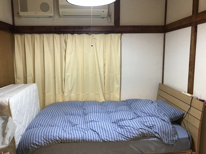 Bedroom 2, Michio's House, Zama