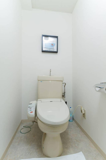Bathroom 5, Namba Sunset Hills 4BR House, Osaka
