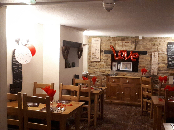 Food & Drinks 5, Winchester Arms, Somerset