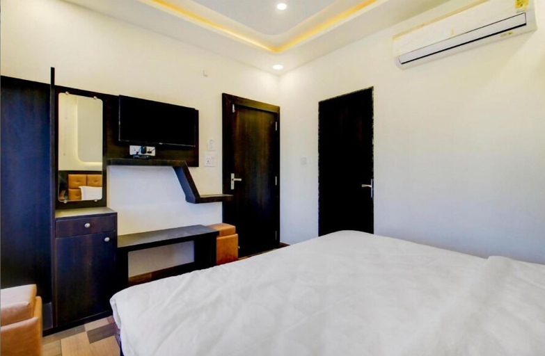 Bedroom 3, HOTEL BONSAI, Bhopal